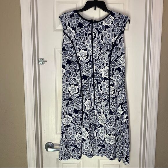 Sandra Darren Navy and White Dress Size 12 - Picture 1 of 12